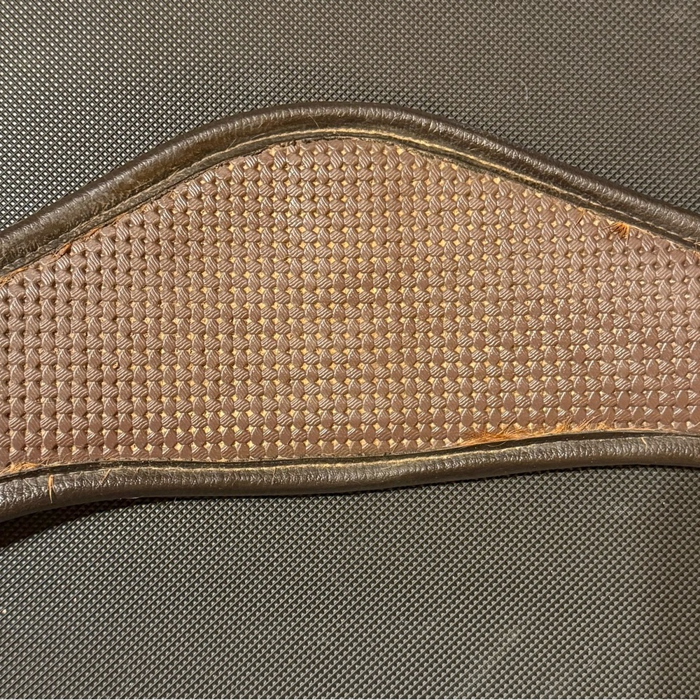 Total Saddle Fit Synthetic Girth 52” - Picture 5 of 6